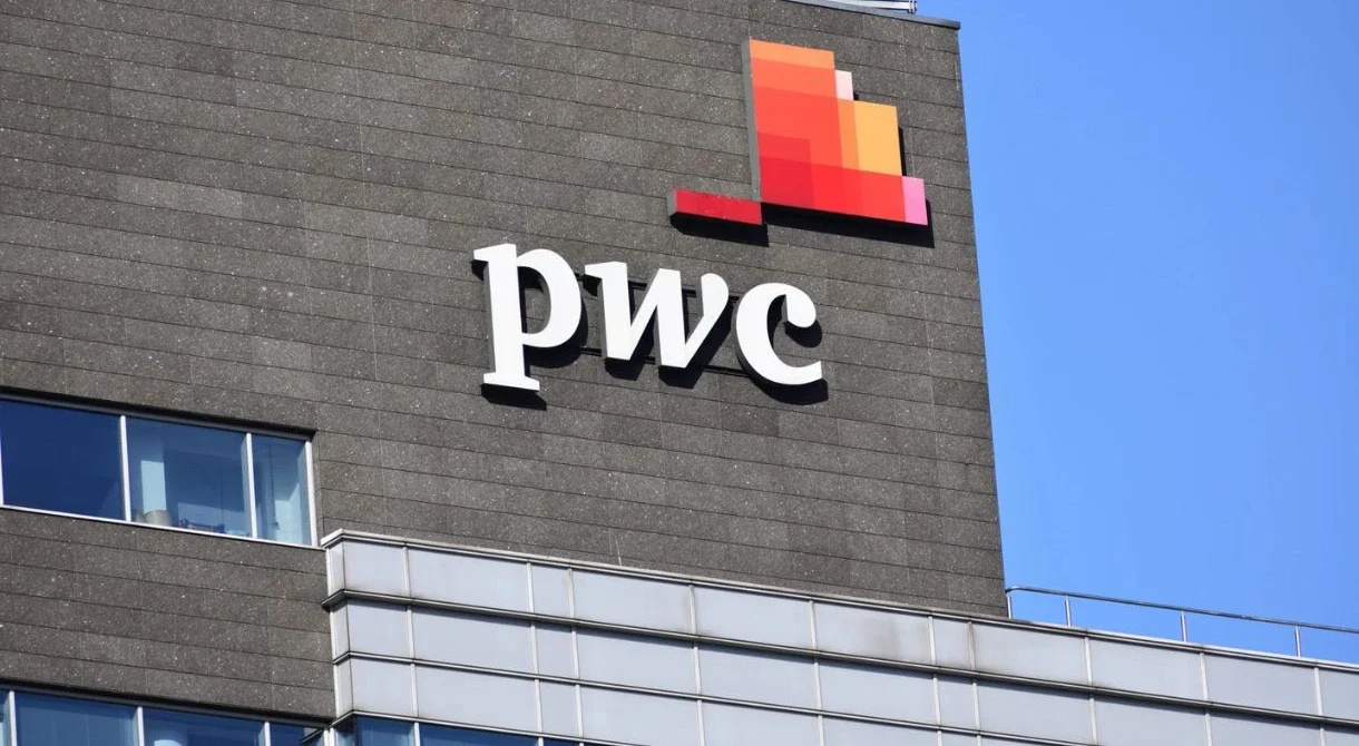 Senior Associate Job at PwC| Great Opportunity